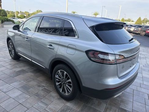 Certified 2022 Lincoln Nautilus FWD w/ Premium Package image 4