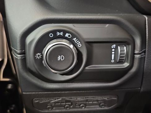 New 2026 Jeep Wrangler Sahara image 34