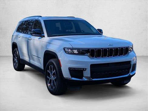 New 2025 Jeep Grand Cherokee L Limited image 9