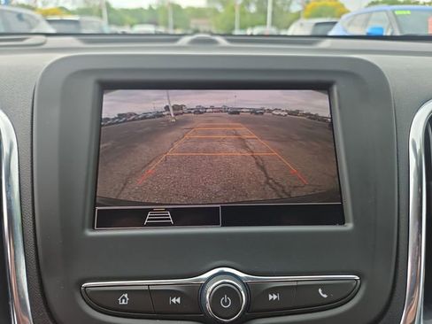 Used 2024 Chevrolet Equinox LT FWD image 20
