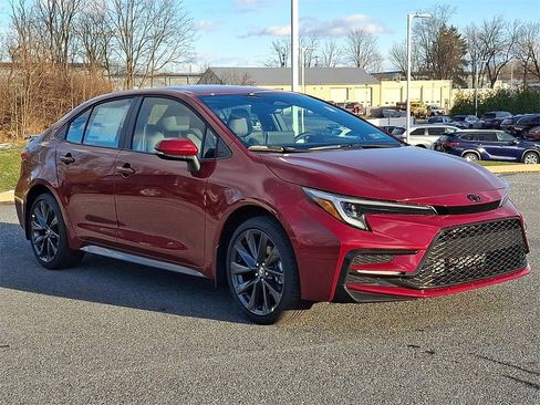 New 2026 Toyota Corolla SE image 3