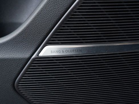 Used 2025 Audi Q7 3.0T Premium Plus w/ Premium Plus Package image 16