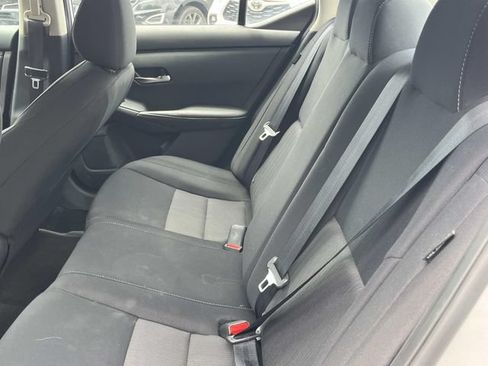 Used 2023 Nissan Sentra SV FWD image 19