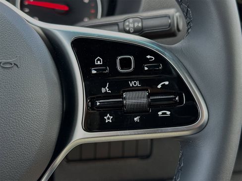 Used 2024 Mercedes-Benz Sprinter 2500 image 28