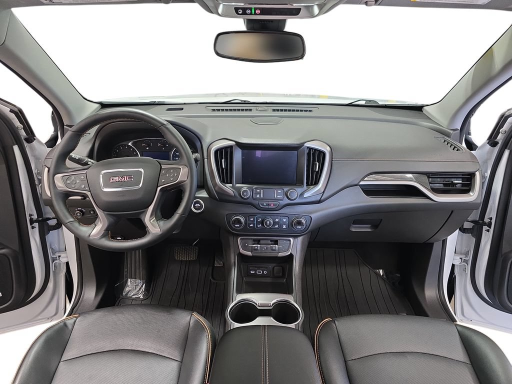Certified 2024 GMC Terrain AT4 w/ Infotainment Package II AWD/4WD image 9