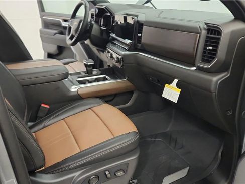 New 2026 Chevrolet Silverado 1500 High Country AWD/4WD image 29