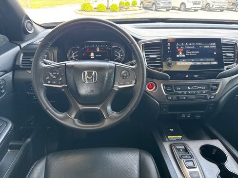 Used 2024 Honda Passport EX-L image 8