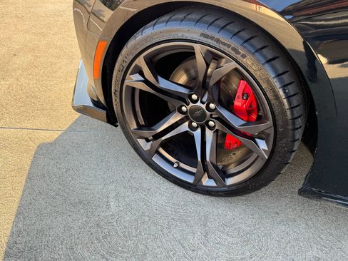 Used 2016 Chevrolet Camaro SS image 30