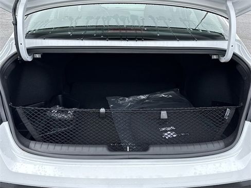 New 2026 Hyundai Elantra Blue image 18