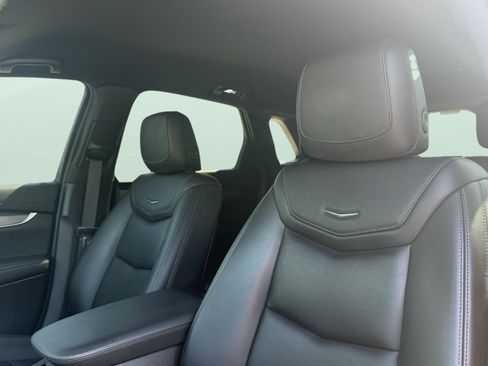 Used 2023 Cadillac XT5 Luxury image 33