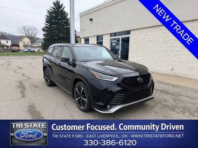 Used 2022 Toyota Highlander XSE