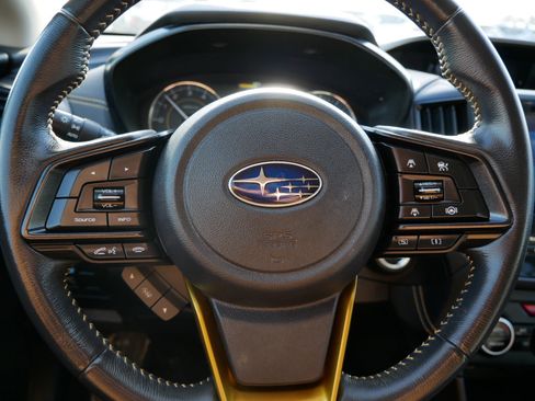 Used 2021 Subaru Crosstrek 2.5i Sport w/ Moonroof Package image 25