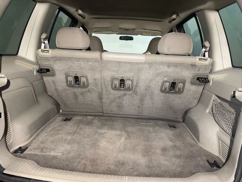 Used 2003 Jeep Liberty Renegade AWD/4WD image 33