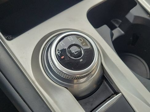 Used 2021 Ford Explorer 2WD image 25