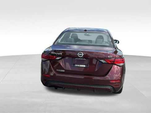Used 2023 Nissan Sentra SV image 6
