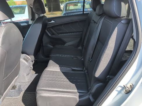 Used 2022 Volkswagen Tiguan SE FWD image 26