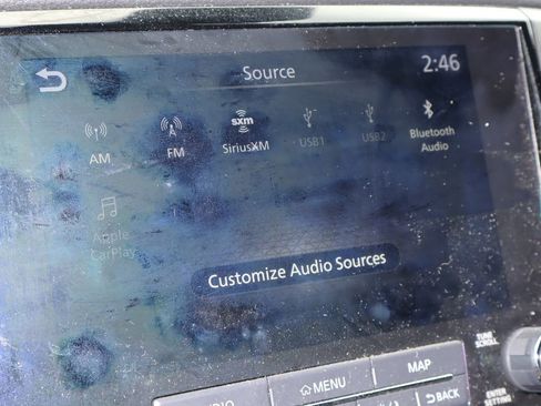 Used 2024 Nissan Titan PRO-4X w/ Pro-4x Convenience Package image 9