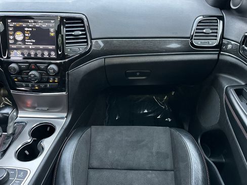 Used 2021 Jeep Grand Cherokee Trailhawk image 27