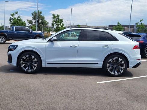 New 2025 Audi Q8 Prestige image 2