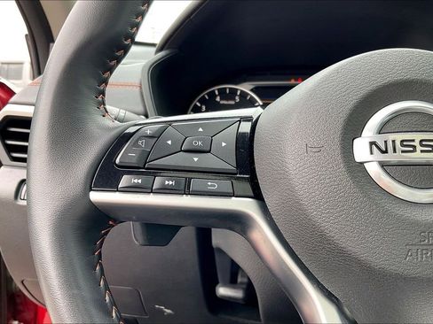 Used 2021 Nissan Altima 2.5 SR w/ SR Premium Package FWD image 27