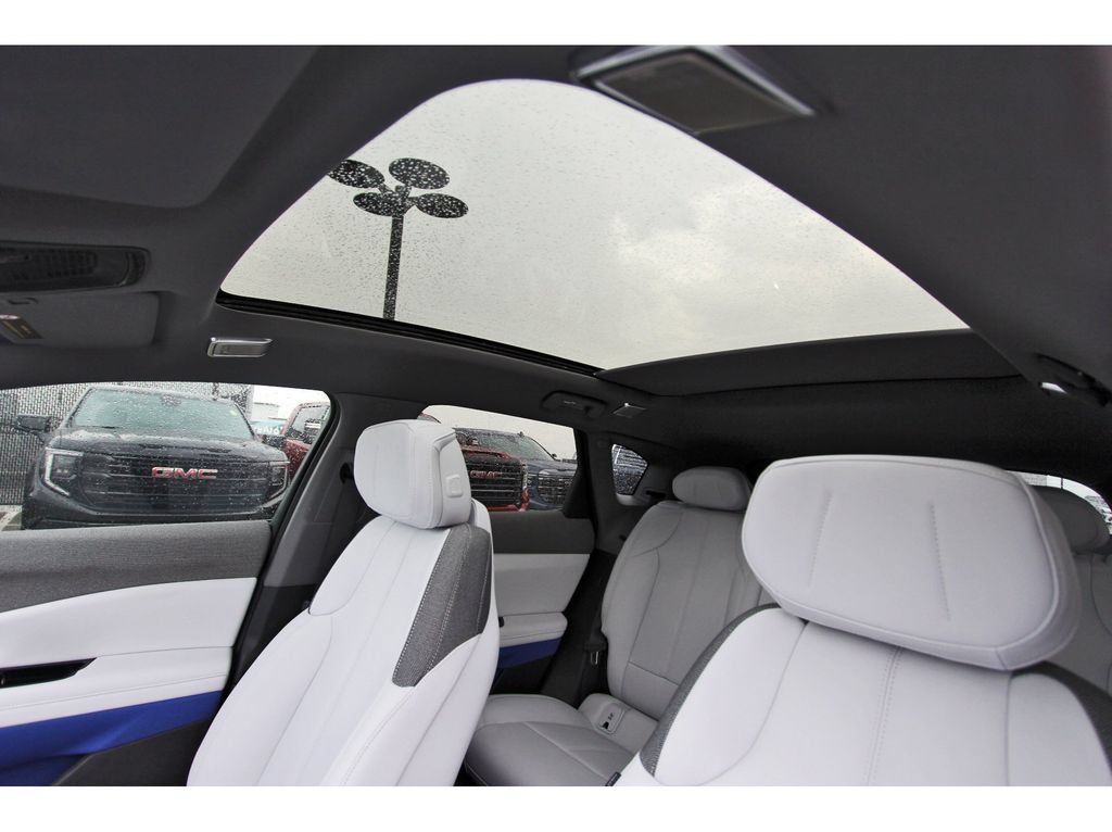 New 2027 Cadillac Optiq Luxury RWD image 23