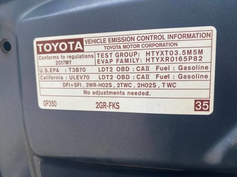 Used 2017 Toyota Highlander AWD V6 image 66