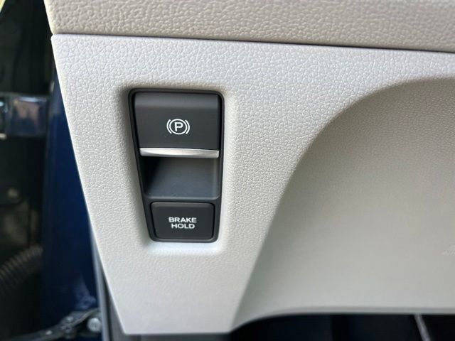 Used 2024 Honda Odyssey EX-L image 11