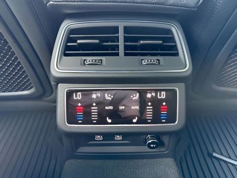 Used 2021 Audi RS 7 Sportback w/ Black Optic Package image 29