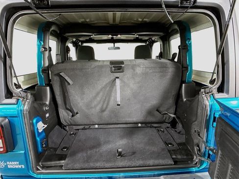 Used 2020 Jeep Wrangler Sport image 17