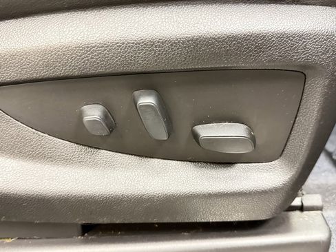 Used 2018 GMC Sierra 1500 Denali w/ Denali Ultimate Package image 16