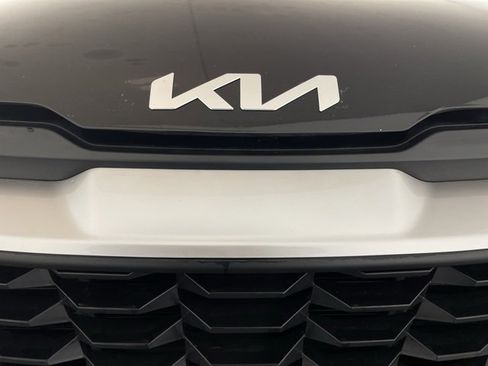 Used 2024 Kia Sportage LX image 21