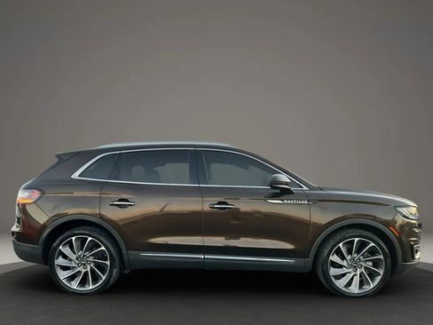 Used 2019 Lincoln Nautilus Reserve w/ Ultimate Package image 4