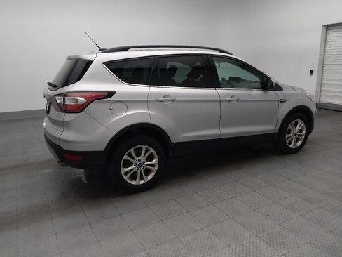 Used 2018 Ford Escape SE FWD image 10