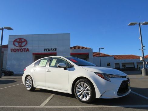 Certified 2022 Toyota Corolla LE w/ LE Premium Package image 14