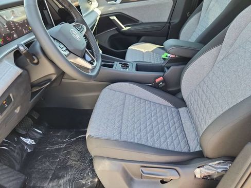 New 2026 Volkswagen Tiguan S AWD/4WD image 7