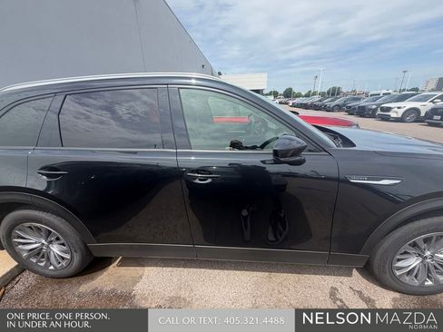 Used 2025 MAZDA CX-90 3.3 Turbo w/ Preferred Package AWD/4WD image 5