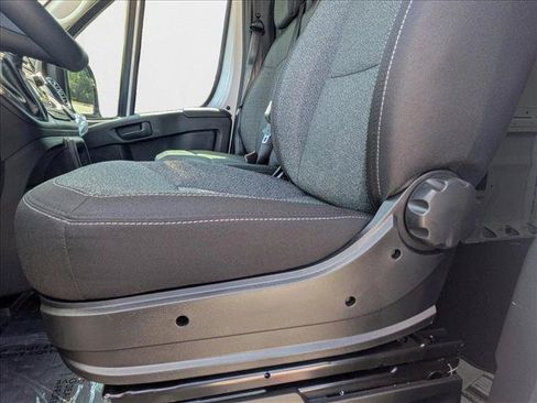 New 2025 RAM ProMaster 2500 w/ Power Group FWD image 4