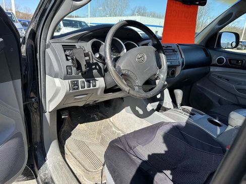 Used 2009 Toyota Tacoma DBL CAB 4WD AT image 19