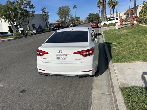 Used 2017 Hyundai Sonata Sport 2.0T image 8