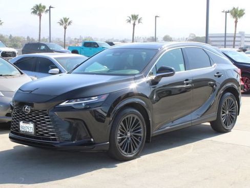 Used 2025 Lexus RX 350 Premium w/ Convenience Package AWD/4WD image 3