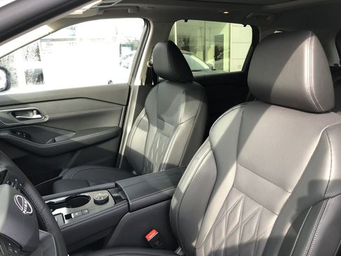 New 2026 Nissan Rogue Platinum w/ Platinum Premium Package image 22