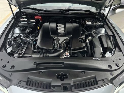 Certified 2025 Lexus IS 500 image 10