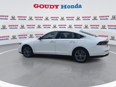 Certified 2025 Honda Accord EX-L image 6