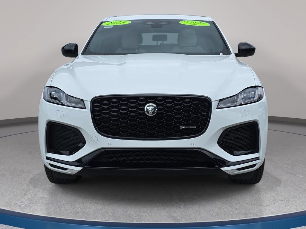 Used 2025 Jaguar F-PACE R-Dynamic S AWD/4WD image 2