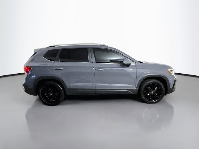 Used 2023 Volkswagen Taos SEL AWD/4WD image 11