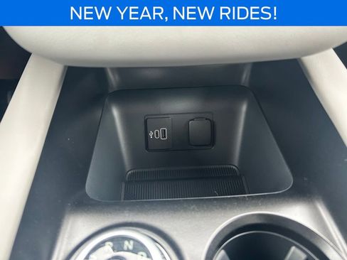 New 2026 Ford Explorer Active w/ Active Comfort Package image 31