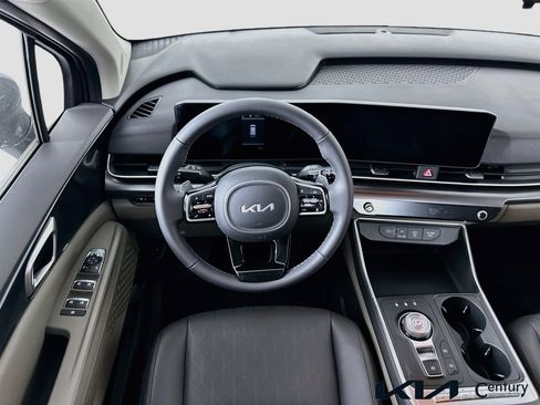 New 2026 Kia Carnival LXS FWD image 16