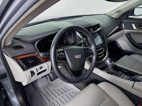 Used 2018 Cadillac CTS Sedan image 4