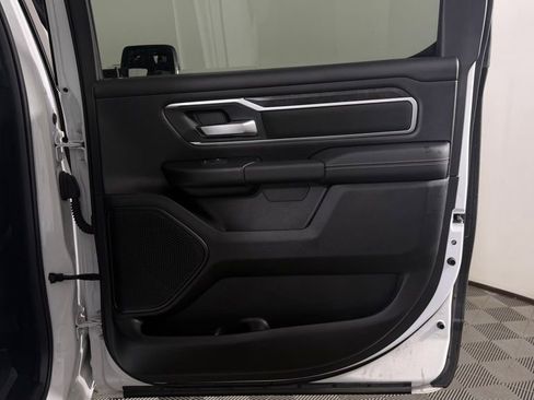 Used 2023 RAM 1500 Big Horn AWD/4WD image 30