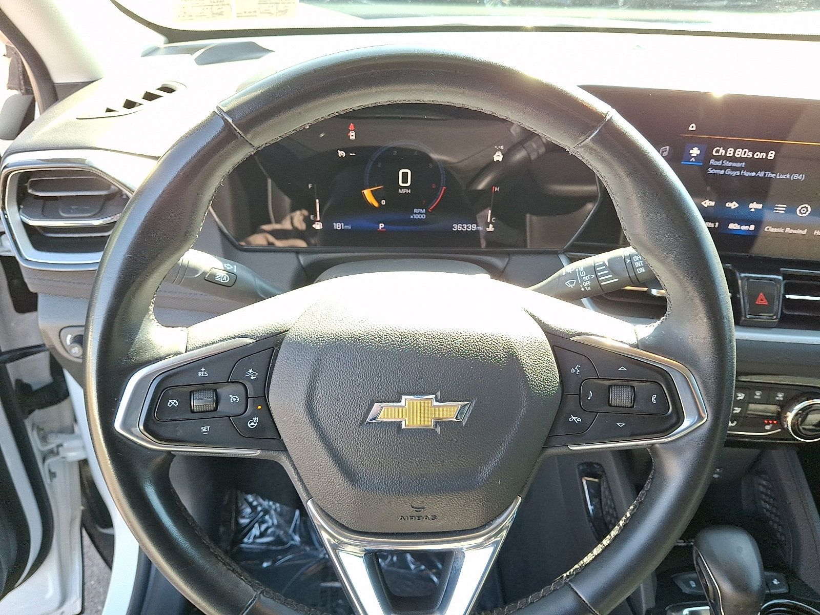 Used 2024 Chevrolet TrailBlazer LT w/ Convenience Package FWD image 17